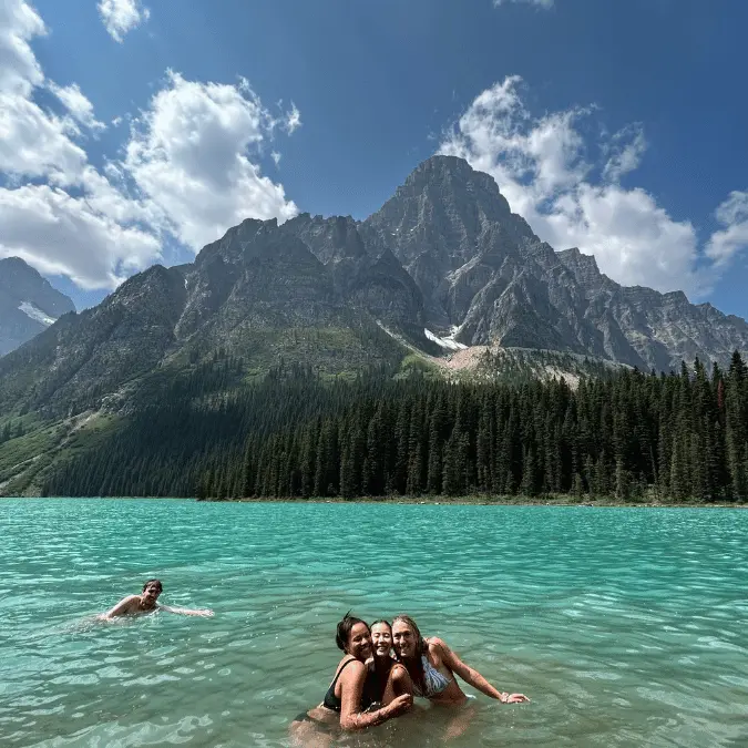 BlogImage3_BanffSummer_IssyHowell.png